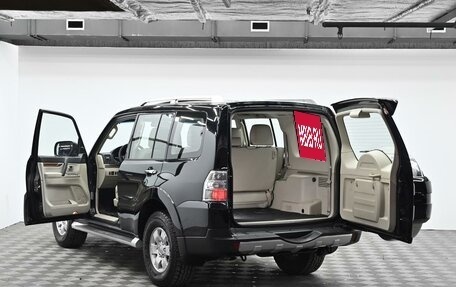 Mitsubishi Pajero IV, 2008 год, 1 355 000 рублей, 5 фотография