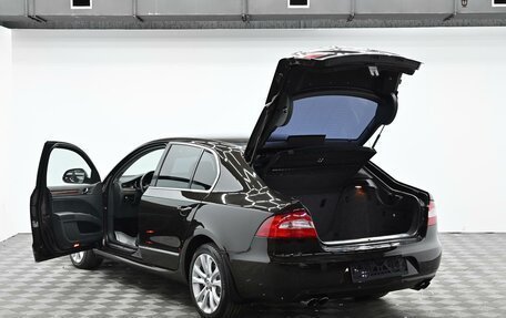 Skoda Superb III рестайлинг, 2012 год, 1 095 000 рублей, 6 фотография