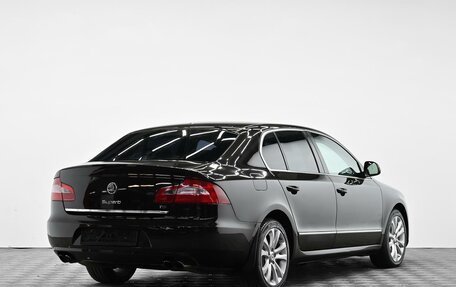 Skoda Superb III рестайлинг, 2012 год, 1 095 000 рублей, 4 фотография
