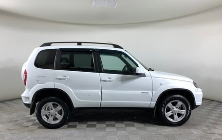 Chevrolet Niva I рестайлинг, 2018 год, 850 000 рублей, 4 фотография