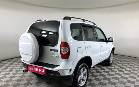 Chevrolet Niva I рестайлинг, 2018 год, 850 000 рублей, 5 фотография