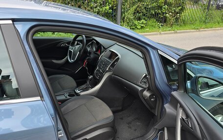 Opel Astra J, 2010 год, 920 000 рублей, 13 фотография