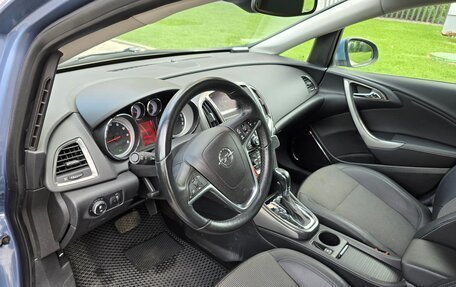 Opel Astra J, 2010 год, 920 000 рублей, 14 фотография