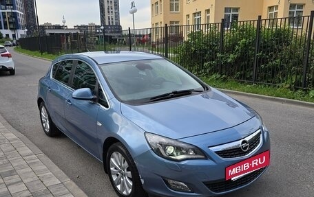 Opel Astra J, 2010 год, 920 000 рублей, 4 фотография