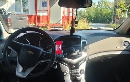 Chevrolet Cruze II, 2012 год, 650 000 рублей, 6 фотография