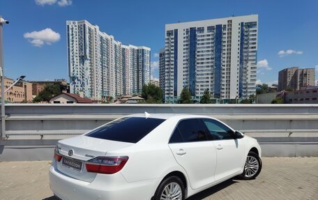 Toyota Camry, 2016 год, 1 940 000 рублей, 2 фотография