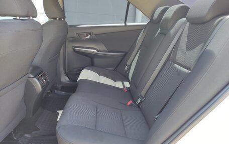 Toyota Camry, 2016 год, 1 940 000 рублей, 10 фотография