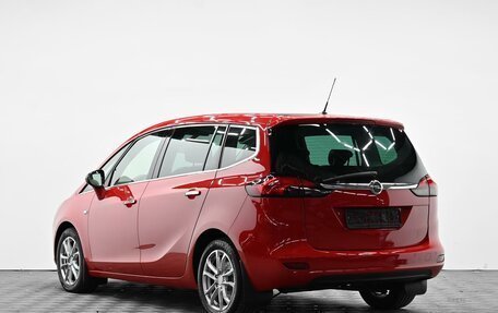 Opel Zafira C рестайлинг, 2012 год, 895 000 рублей, 3 фотография