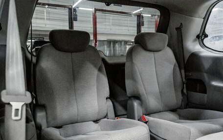 KIA Carnival III, 2008 год, 1 000 000 рублей, 13 фотография