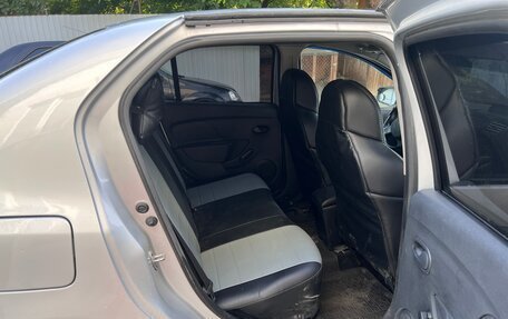 Renault Logan II, 2015 год, 510 000 рублей, 7 фотография