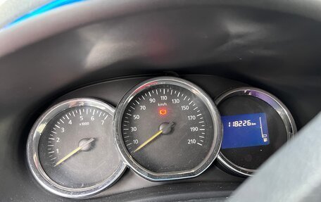 Renault Logan II, 2015 год, 510 000 рублей, 9 фотография