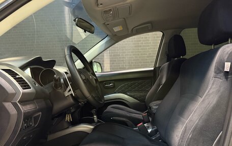 Mitsubishi Outlander III рестайлинг 3, 2008 год, 790 000 рублей, 7 фотография