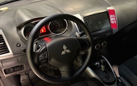 Mitsubishi Outlander III рестайлинг 3, 2008 год, 790 000 рублей, 8 фотография
