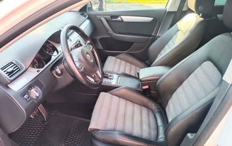 Volkswagen Passat B7, 2013 год, 1 550 000 рублей, 16 фотография