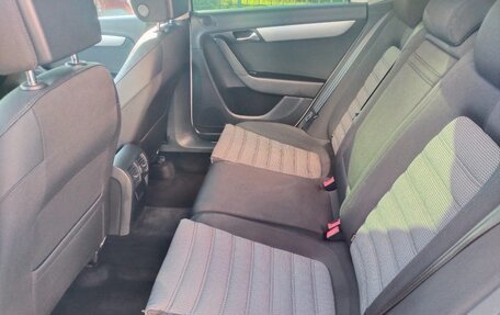 Volkswagen Passat B7, 2013 год, 1 550 000 рублей, 19 фотография