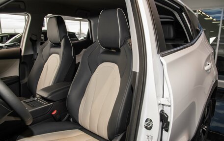 Chery Tiggo 4 I рестайлинг, 2025 год, 2 350 000 рублей, 10 фотография