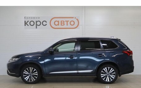Mitsubishi Outlander III рестайлинг 3, 2019 год, 2 260 000 рублей, 2 фотография