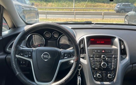Opel Astra J, 2013 год, 899 000 рублей, 10 фотография