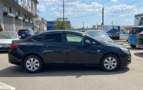 Opel Astra J, 2013 год, 899 000 рублей, 8 фотография
