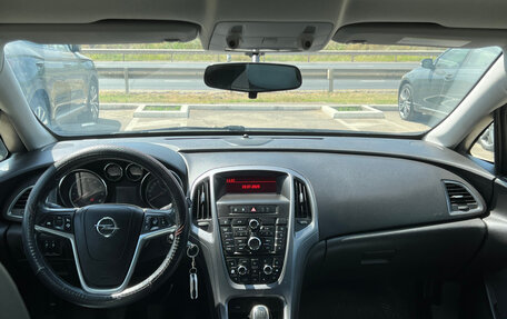 Opel Astra J, 2013 год, 899 000 рублей, 11 фотография