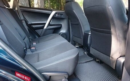 Toyota RAV4, 2019 год, 2 225 000 рублей, 23 фотография