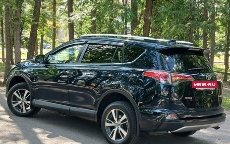 Toyota RAV4, 2019 год, 2 225 000 рублей, 8 фотография