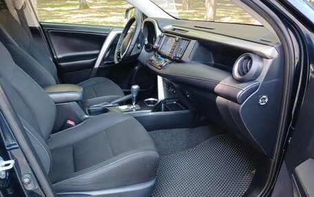 Toyota RAV4, 2019 год, 2 225 000 рублей, 29 фотография