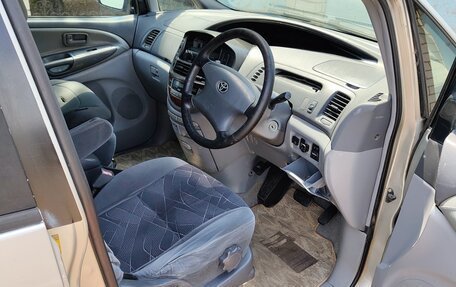 Toyota Previa II, 2000 год, 600 000 рублей, 10 фотография