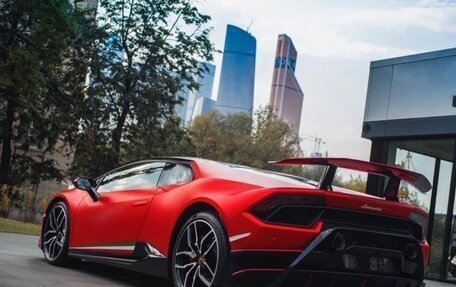 Lamborghini Huracán, 2017 год, 25 500 000 рублей, 2 фотография