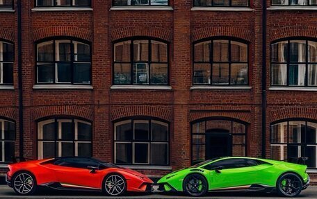 Lamborghini Huracán, 2017 год, 25 500 000 рублей, 6 фотография