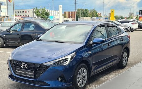 Hyundai Solaris II рестайлинг, 2022 год, 1 540 000 рублей, 3 фотография