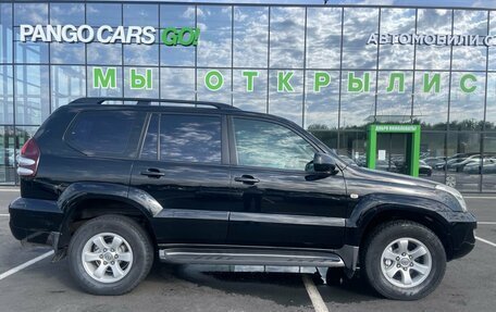 Toyota Land Cruiser Prado 120 рестайлинг, 2008 год, 1 905 900 рублей, 6 фотография