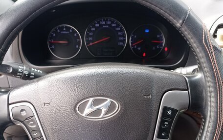 Hyundai Santa Fe III рестайлинг, 2011 год, 1 495 000 рублей, 13 фотография