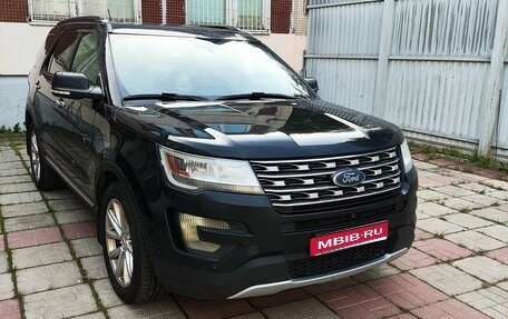 Ford Explorer VI, 2016 год, 1 995 000 рублей, 1 фотография