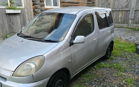 Toyota FunCargo, 2000 год, 350 000 рублей, 6 фотография