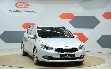 KIA cee'd III, 2013 год, 990 000 рублей, 3 фотография