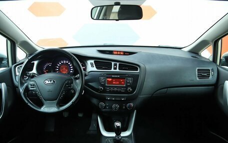 KIA cee'd III, 2013 год, 990 000 рублей, 11 фотография