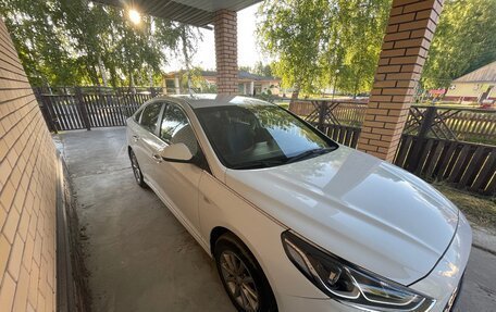 Hyundai Sonata VII, 2018 год, 1 760 000 рублей, 2 фотография