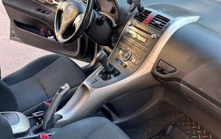 Toyota Auris II, 2008 год, 860 000 рублей, 10 фотография