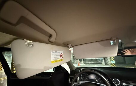 Volkswagen Touareg III, 2011 год, 1 850 000 рублей, 12 фотография