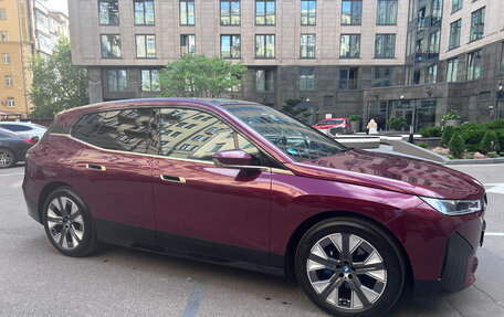 BMW iX, 2022 год, 7 800 000 рублей, 8 фотография