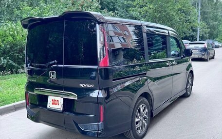 Honda Stepwgn IV, 2017 год, 2 340 000 рублей, 3 фотография