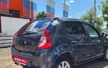 Renault Logan I, 2011 год, 380 000 рублей, 4 фотография