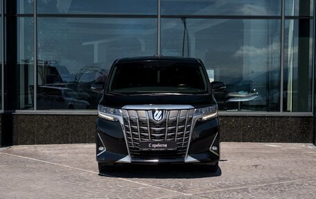 Toyota Alphard III, 2018 год, 4 149 000 рублей, 3 фотография