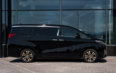 Toyota Alphard III, 2018 год, 4 149 000 рублей, 5 фотография
