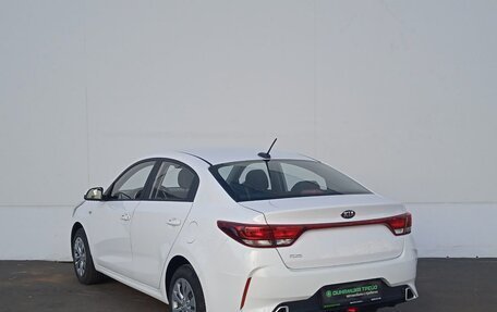 KIA Rio IV, 2021 год, 1 770 000 рублей, 8 фотография