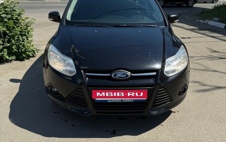 Ford Focus III, 2014 год, 930 000 рублей, 2 фотография