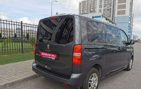 Peugeot Traveller I, 2018 год, 2 490 000 рублей, 5 фотография