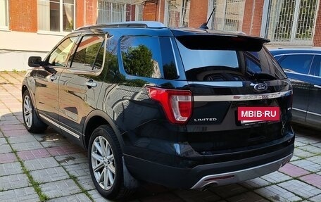 Ford Explorer VI, 2016 год, 1 995 000 рублей, 4 фотография