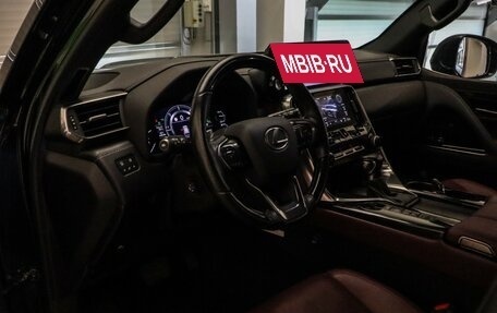 Lexus LX, 2022 год, 12 497 000 рублей, 10 фотография